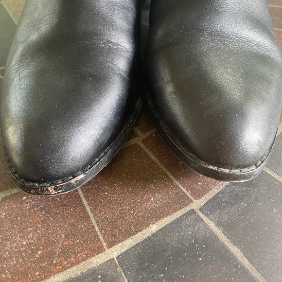 Madewell Ankle Chelsea Boots Size 7 in Black Leather - Picture 6 of 6